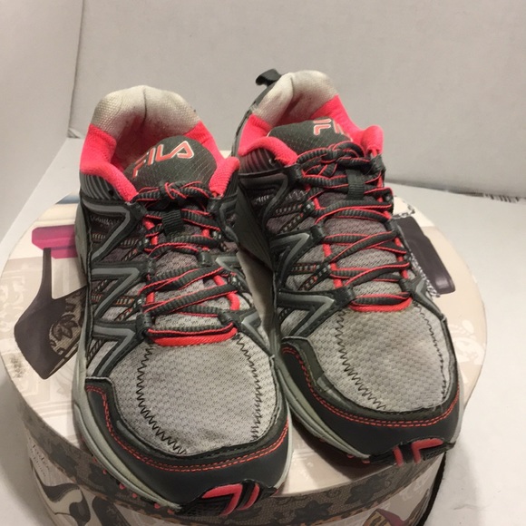 Gently Used FILA Fuschia/Gray Women Sneakers - Picture 2 of 8